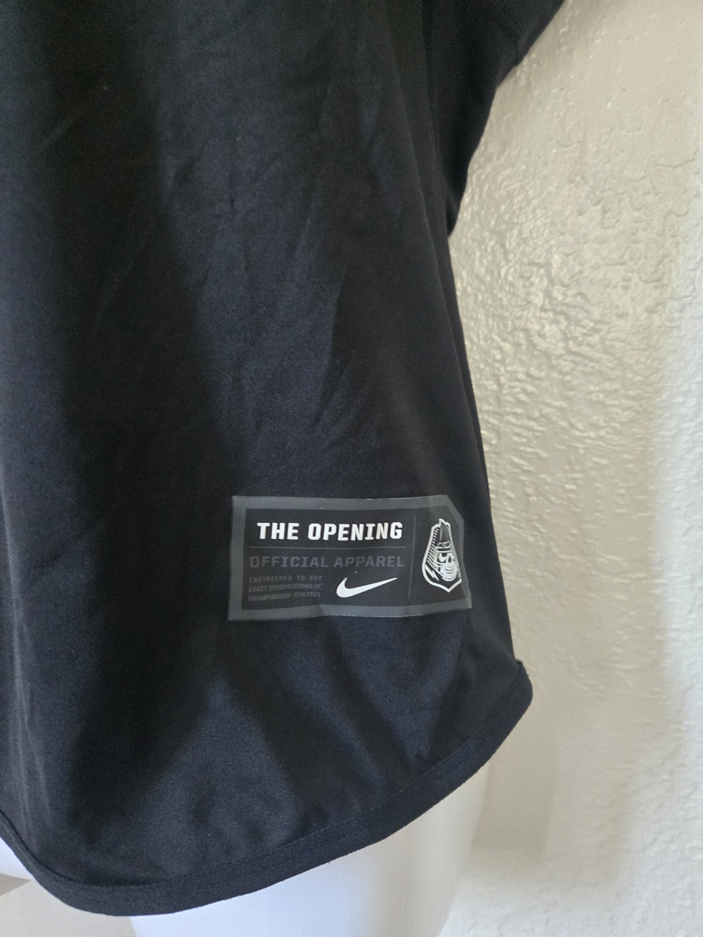 Nike Vapor Speed Black Athletic Sleeveless Top with White Swoosh - Picture 3 of 9